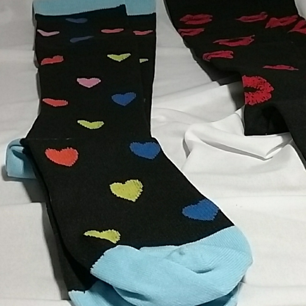 SOCKS - Picture 3 of 7